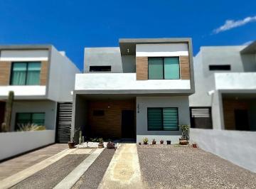 Casa de 3 habitaciones, La Paz · Casa en Renta | Residencial Privado Altavela | La Paz Baja California Sur