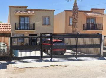 Casa de 3 habitaciones, Juárez · Preciosa Casa en Venta Ubicada en Juarez, Chihuahua