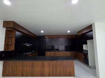 Casa de 4 habitaciones, Zapopan · Casa en Venta Valle Imperial Coto Bizantino