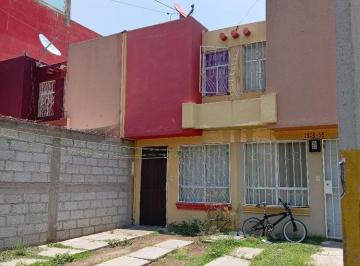 Casa · 50m² · 2 Recámaras · 1 Estacionamiento · Casa en Los Héroes Tecámac con 2 Recámaras, Id:.