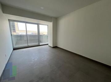 e8e823d28d432a2cd46458bd657671fcd3d2da46be7eef0ec0b6cc0a97ebb59f · Juriquilla Oficina en Renta en Wtc con Opción a Bodega.