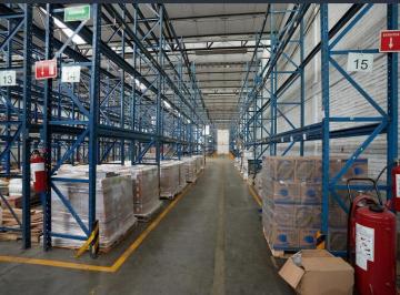 Bodega comercial · 1324m² · 2 Estacionamientos · Bodega Industrial en Renta Vallejo