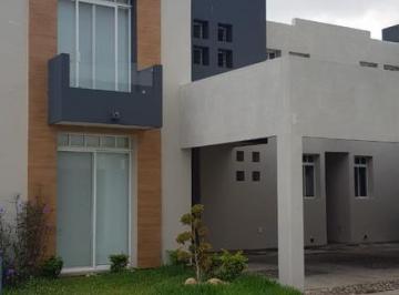 Casa · 3 Recámaras · 2 Estacionamientos · (Lllcr1908) Casa Amueblada en Renta Fraccionamiento Arcángeles Info. 833: 245: 5522