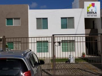 Departamento · 100m² · 3 Recámaras · 2 Estacionamientos · (Bddr2015) Departamento en Reta Col. Petrolera Info. 833: 1 38: 7540