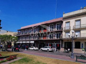 Local comercial · 45m² · (Dmlr2080) Local en Renta Zona Centro de Tampico Info 833: 116: 5951