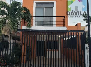 Casa · 158m² · 3 Recámaras · 2 Estacionamientos · (Bdcv2224) Casa en Venta en Zona Centro Cd Madero Info. 833. 138. 7540