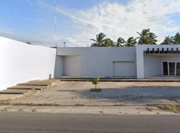 Local comercial · 339m² · 5 Estacionamientos · (Mmlr2267) Local en Renta Col. Moralillo, Ver. Cel
