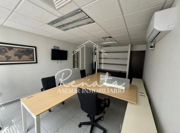 Oficina · Oficina en Renta Incluye Escritorios y Ya Climatizada.