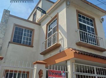 Casa · 78m² · 3 Recámaras · 1 Estacionamiento · Casa en Venta Col. Luna Luna, Cd Madero