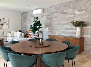Casa en condominio de 3 habitaciones, San Luis Potosí · Increíble Casa de 3 Niveles en Venta. Club de Golf La Loma.