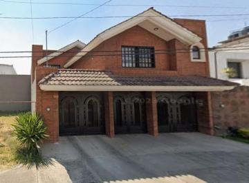 Casa de 3 habitaciones, León · Se Vende Propiedad en Excelnete Precio, Col Valle Campestre, Leon Guanajuato