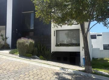 Casa · 485m² · Lomas de Angelópolis, Parque Rodas