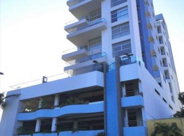Departamento · 95m² · 2 Recámaras · 2 Estacionamientos · Departamento Amplio con 2 Recámaras en Renta en Mocambo