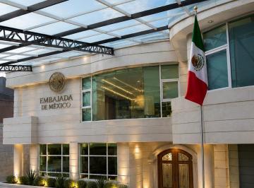 Casa uso de suelo de 4 habitaciones, Cuajimalpa de Morelos · Residencia de Lujo en Venta en Bosques de Las Lomas | Ideal Para Embajada o Corporativo
