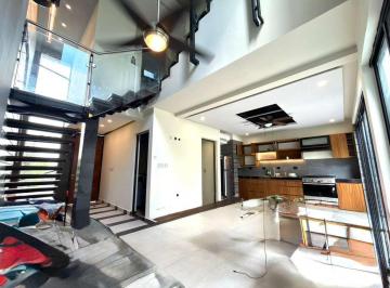 Casa · 3 Recámaras · 2 Estacionamientos · Casa Arbolada Residencial