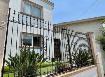 Casa de 3 habitaciones, Monterrey · Casa Renta 3 Recam Calle Privada en Cumbres 4to Sector