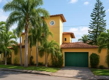 Casa de 4 habitaciones, Othón P. Blanco · Casa con 4 Habitaciones Para Toda Tu Familia a Menos de 5 Kilom del Malecon de Chetumal