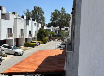 Casa en condominio de 4 habitaciones, Zapopan · Casa en Venta en Parques de Tesistan, Zapopan