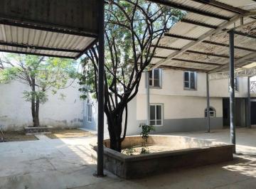 Casa de 4 habitaciones, Tlajomulco de Zúñiga · Se Vende Casa de 4 Recámaras y Amplia Terraza con Bodegas por El Salto