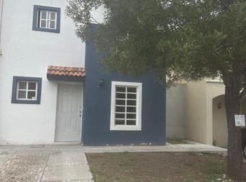 Casa de 3 habitaciones, El Marqués · Casa en Venta en Fraccionamiento El Mirador Querétaro Enfrente del Parque