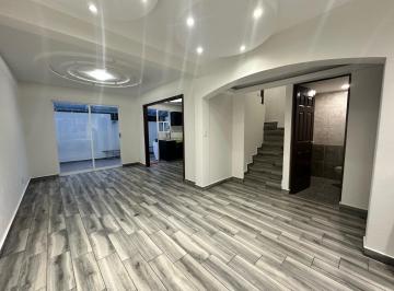 Casa en condominio · 129m² · 6 Recámaras · 2 Estacionamientos · Casa en Venta en Toluca en Privada Salida Rapida Cd. Mx