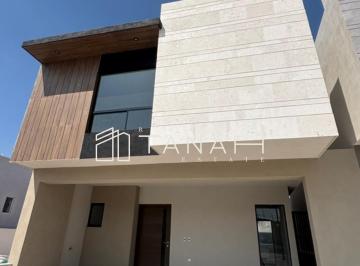Casa de 3 habitaciones, Saltillo · Casa en Venta en Piamonte Saltillo | Privado | Excelente Ubicación Zona Norte