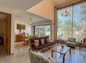 Casa de 3 habitaciones, Querétaro · Casa en Venta en Juriquilla
