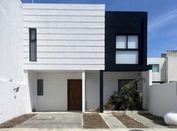 Casa · 126m² · 3 Recámaras · 2 Estacionamientos · Casa en Venta en Mallorca Residencial