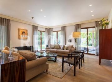 Casa · 1200m² · 4 Recámaras · 8 Estacionamientos · Casa en Renta en Bosque de Las Lomas - (4)