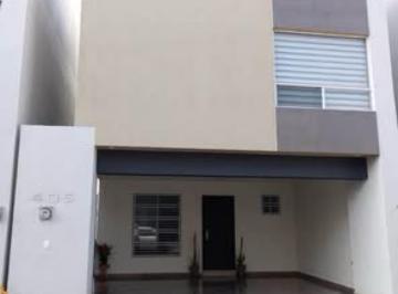 Casa · 3 Recámaras · 2 Estacionamientos · Casa - Montenova - Sector Berlín