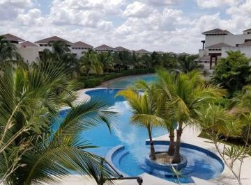 Casa de 3 habitaciones, Mérida · Casa de Lujo con Alberca y Jacuzzi en Yucatán Country Club