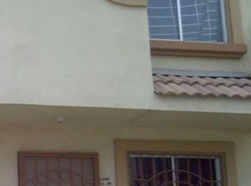 Casa de 2 habitaciones, Tijuana · Venta de Casa en Villa Residencial Santa Fe 2a Secc. Tijuana, Baja California