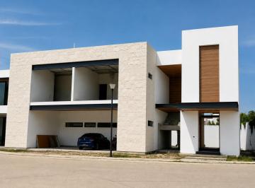 Casa de 4 habitaciones, Centro · Casa en Venta - Terminamos La Casa con Los Acabados a Tu Gusto/ en Palmarena Residencial