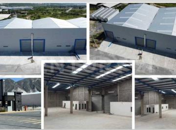 Bodega comercial · 1700m² · Se Vende Bodega Industrial Nueva en Santa Catarina