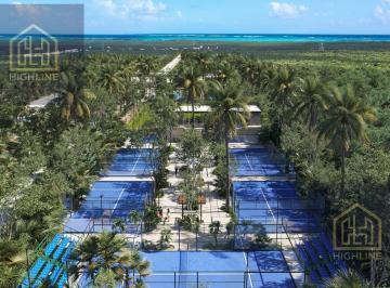 Terreno / Lote · 250m² · Terreno a 10 Minutos del Mar/ 10% de Enganche/ Playa del Carmen/ Club Deportivo/ Plusvalia.