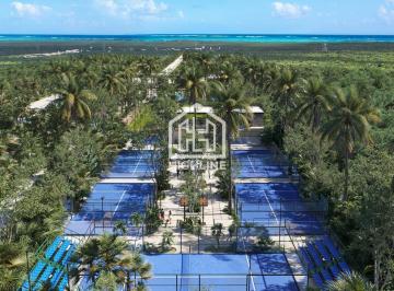 Terreno / Lote · 250m² · Terreno a 10 Minutos del Mar/ 10% de Enganche/ Playa del Carmen/ Club Deportivo/ Plusvalia.