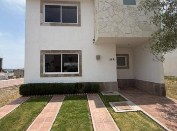 Casa · 120m² · 2 Recámaras · Casa - Ciudad Maderas Residencial Querétaro