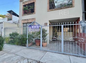Casa de 3 habitaciones, Guadalajara · Casa en Venta Jardines del Country, Guadalajara