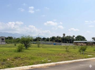 Terreno / Lote · 200m² · Terreno en El Barrial