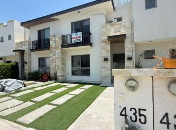 Casa de 3 habitaciones, León · Renta de Casa en Capellania con Aire Acondicionado