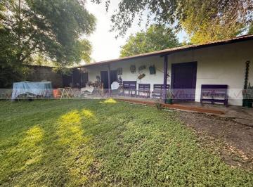Casa · 80m² · 1 Recámara · 2 Estacionamientos · Casa en Renta en La Ciénega