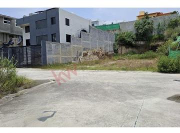 N/A · Venta de Terreno de Forma Regular y Corte, en Condominio con Vigilancia 24 Horas