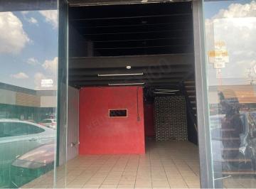 N/A · Local en Renta en Metepec, E Ofrece un Flujo Constante de Personas.