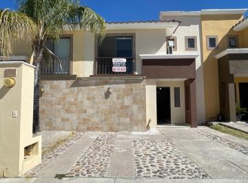 Casa de 1 habitación, Jesús María · Fgt - Casa en Venta ¡Amueblada! - Privanza de Gratamira