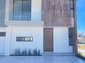 Casa de 1 habitación, Aguascalientes · Fgt - Casa en Venta Nueva - Santa Barbara