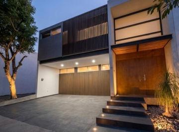 Casa en condominio de 3 habitaciones, Zapopan · Casa en Renta en Puerta del Valle