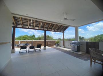 Casa · 7 Recámaras · Casa en Casa Malix
