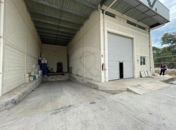 Bodega comercial · 500m² · 1 Estacionamiento · Bodega Comercial en Renta en Pueblo Dzununcan