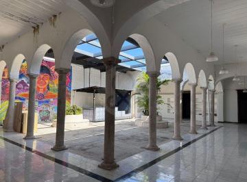 Local comercial · 587m² · 3 Estacionamientos · Local en Renta en Merida Centro