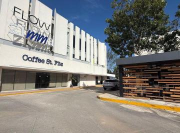 Local comercial · 180m² · 1 Estacionamiento · Renta de Local Comercial en Plaza Comercial en Montebello